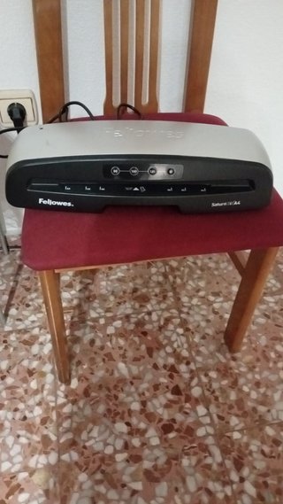 Plastificadora Fellowes Saturn 3i A4