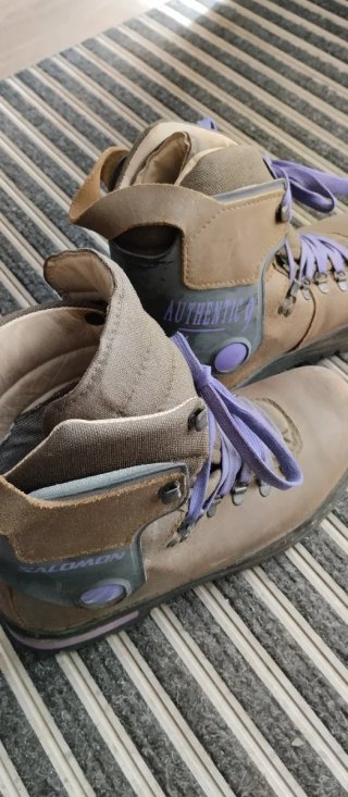 Botas de Montaña Salomon Auténticas
