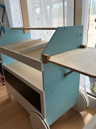 Mueble infantil de madera