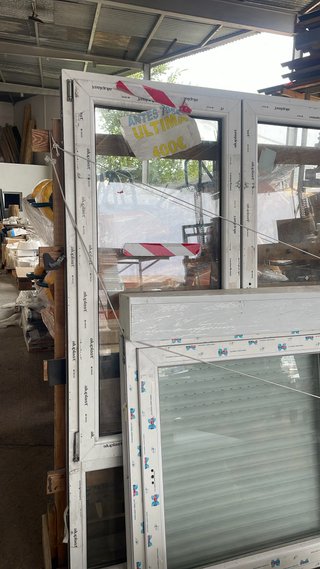 Ventana PVC con persiana