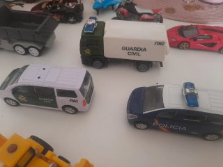Lote de vehículos de juguete
