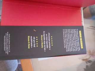 La verdad tras la puerta