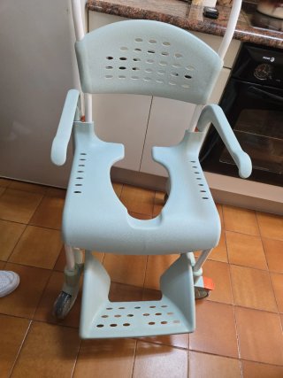 Silla  etac clean