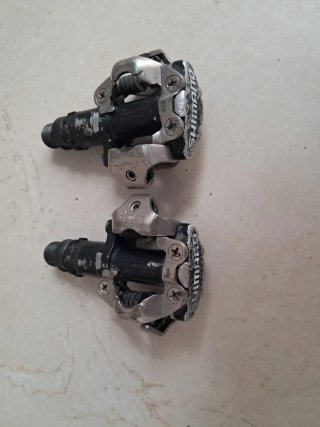 Pedales Shimano Deore Automáticos