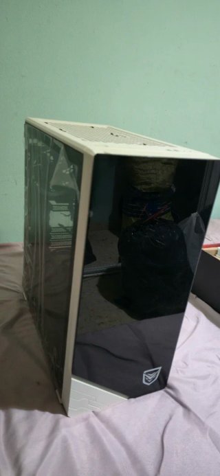 Torre PC Nfortec Negra/Blanca sin estrenar