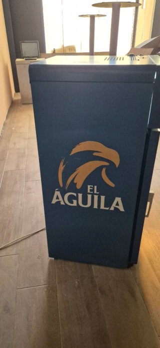 Nevera El Águila