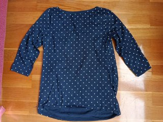 Camiseta premamá H&M lunares negra