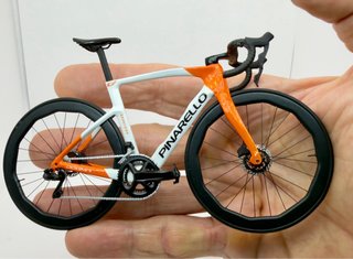 Modellino Bici Pinarello Dogma F