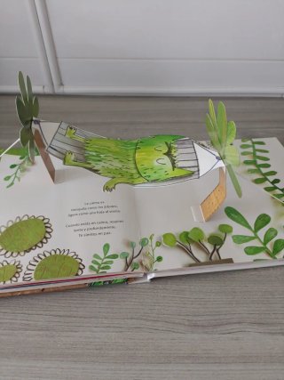 El monstruo de colores pop-up