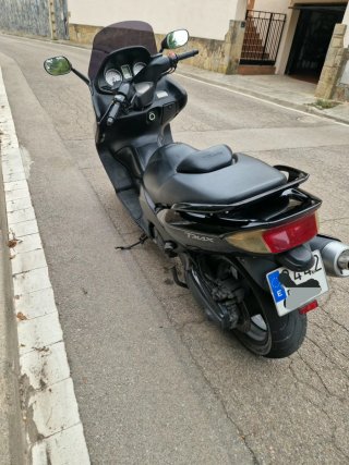 Yamaha Tmax 500 Maxi Scooter Negra