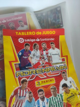 Colección AdrenalynXL LaLiga 2018-19 casi completa