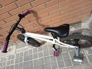 Bicicleta infantil Superhero 16