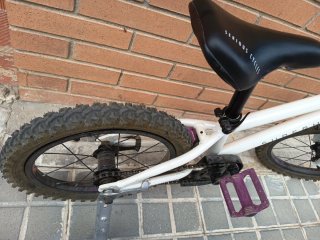Bicicleta infantil Superhero 16