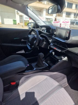 Peugeot 208 2023