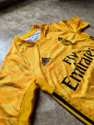 Camiseta Real Madrid 19-20 Talla L