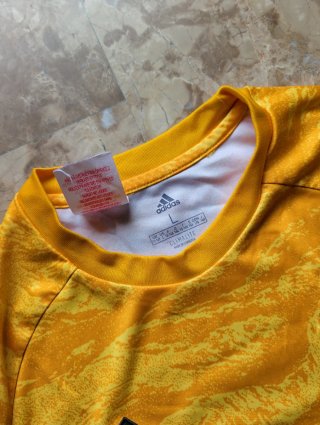 Camiseta Real Madrid 19-20 Talla L