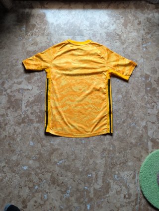 Camiseta Real Madrid 19-20 Talla L