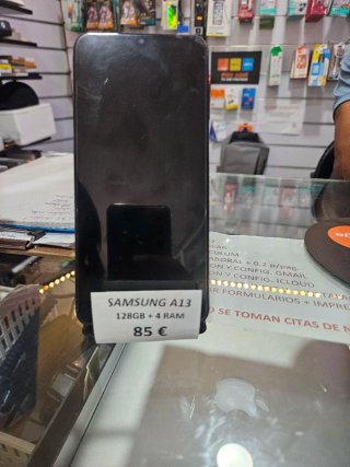 Teléfono Móvil Samsung A13