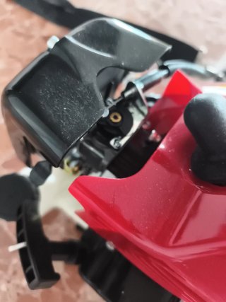 Desbrozadora de gasolina 65cm 8cv