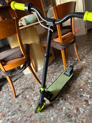 Patinete eléctrico infantil