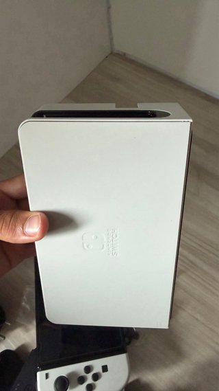 Nintendo Switch OLED Blanca y Negra