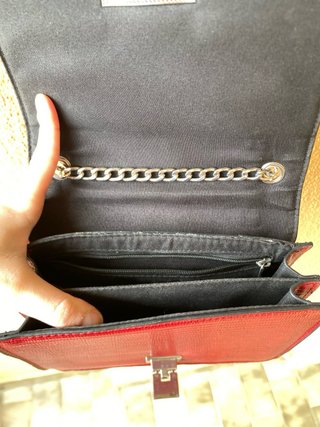Bolso de mano rojo vintage con cadena