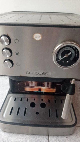 Cafetera Cecotec 850W
