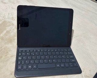 Samsung Tab S3 con Tastiera e custodia Samsung