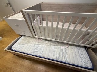Cuna cambiador con cajones y cama extraíble y más