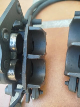 Pinzas Freno Delanteras Kawasaki ER6N 06-08