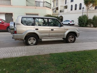 Toyota Land Cruiser 90 2002