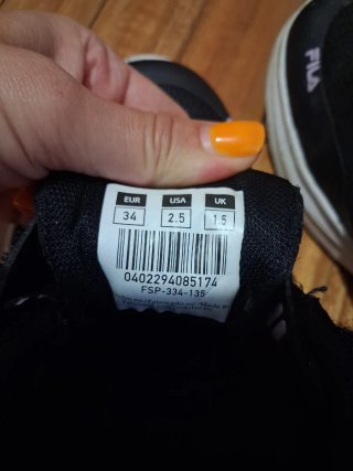 Zapatillas deportivas Fila negras y rosas