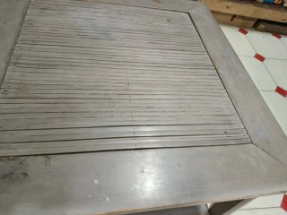 Mesa de centro de madera y bambú