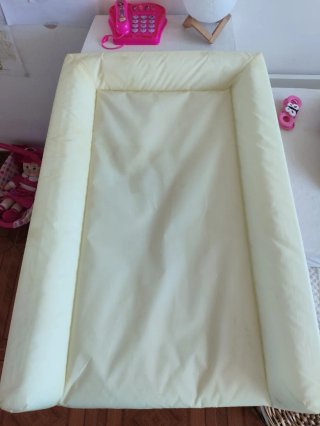 Cambiador IKEA Bebé con Funda de rizo