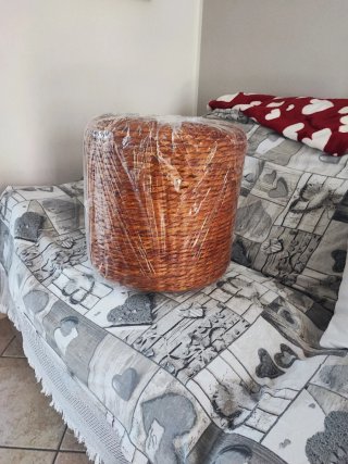 Pouf in vimini