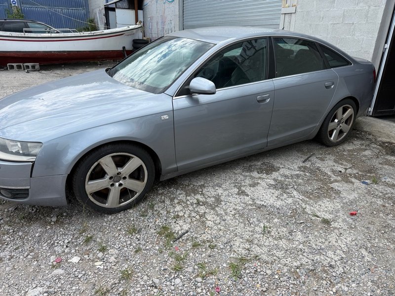 Audi A6 3.0 tdi para reparar - foto 1