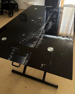 Mesa elevable cristal y metal