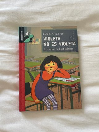Violeta no es violeta
