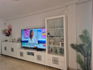 Conjunto de salón completo con 1 año impecable