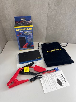 Arrancador Goodyear 8000 mAh