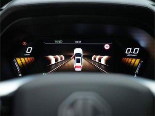 MG ZS 1.5 Hybrid+ 197CV Luxury  AT