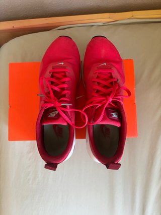 Nike Air Max Tavas University Red Originales