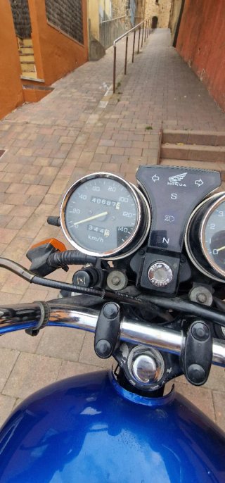 Honda CB250 Two Fifty 2000