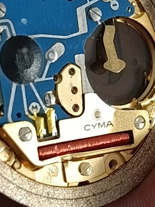 Reloj Cyma Cuarzo Vintage Dorado