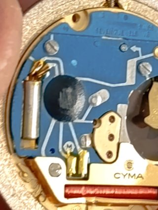 Reloj Cyma Cuarzo Vintage Dorado