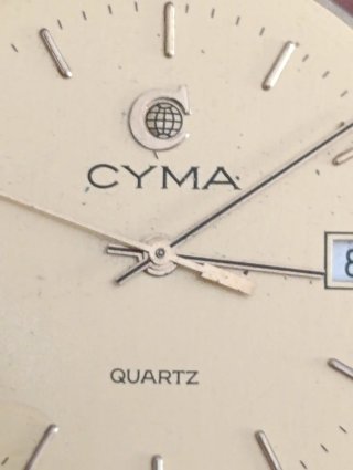 Reloj Cyma Cuarzo Vintage Dorado