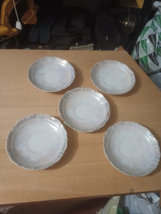 Platos de porcelana P.K SILENIA de café aprox 14cm