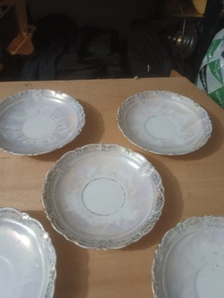 Platos de porcelana P.K SILENIA de café aprox 14cm