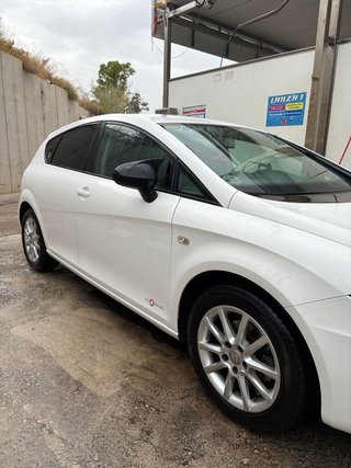 SEAT LEON 2011