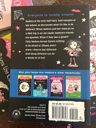 Isadora Moon Goes on a Field Trip